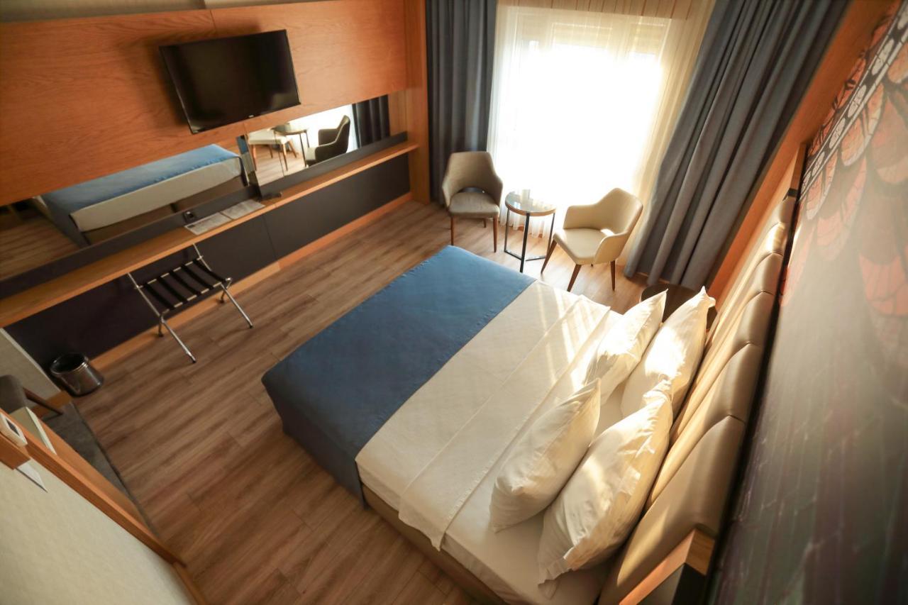 The Green Park กาซีอันเทป ภายนอก รูปภาพ A room at the hotel
